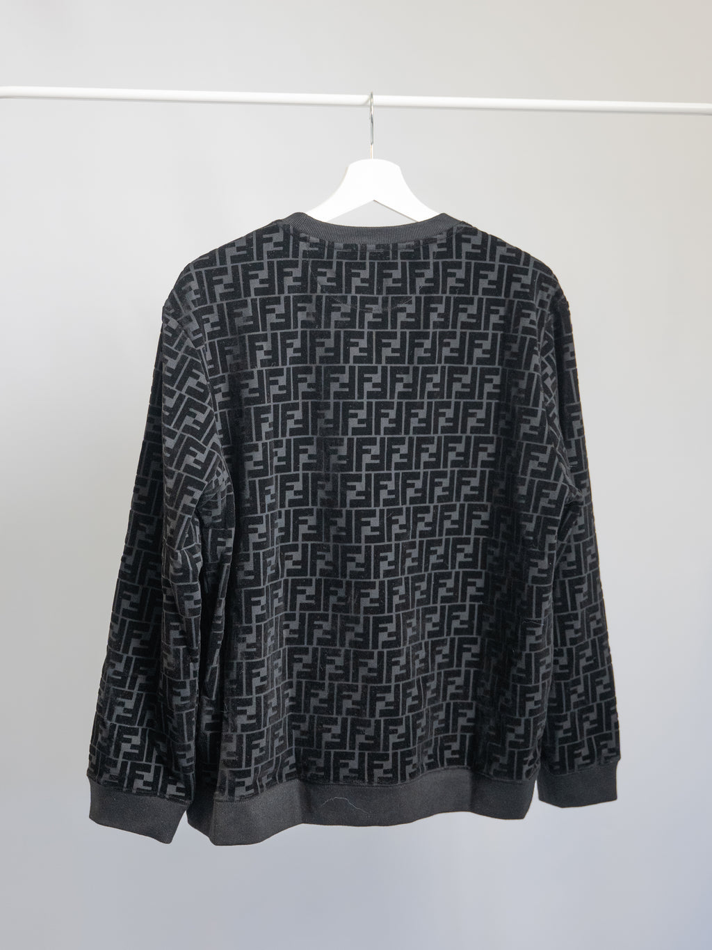 Pull Fendi Monogram Noir